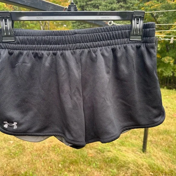 Women’s size M bundle - Picture 10 of 14